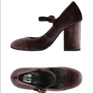 Bibi Lou Crushed Velvet - 38